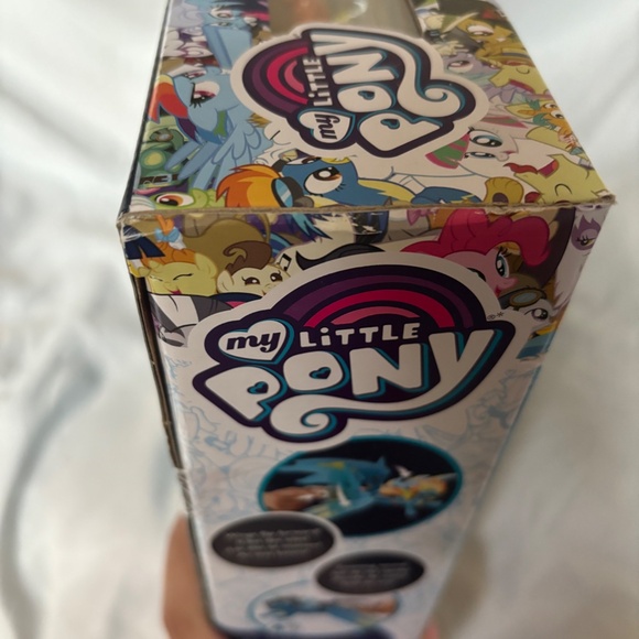 SALE!!! Spitfire & Soarin My Little Pony Guardians of Harmony Interactive Set - Picture 8 of 12